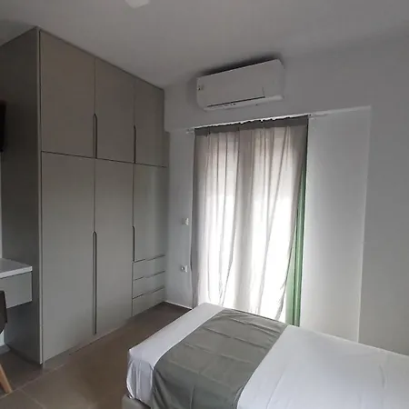 Miliasia Kondaraíni Extérieur photo